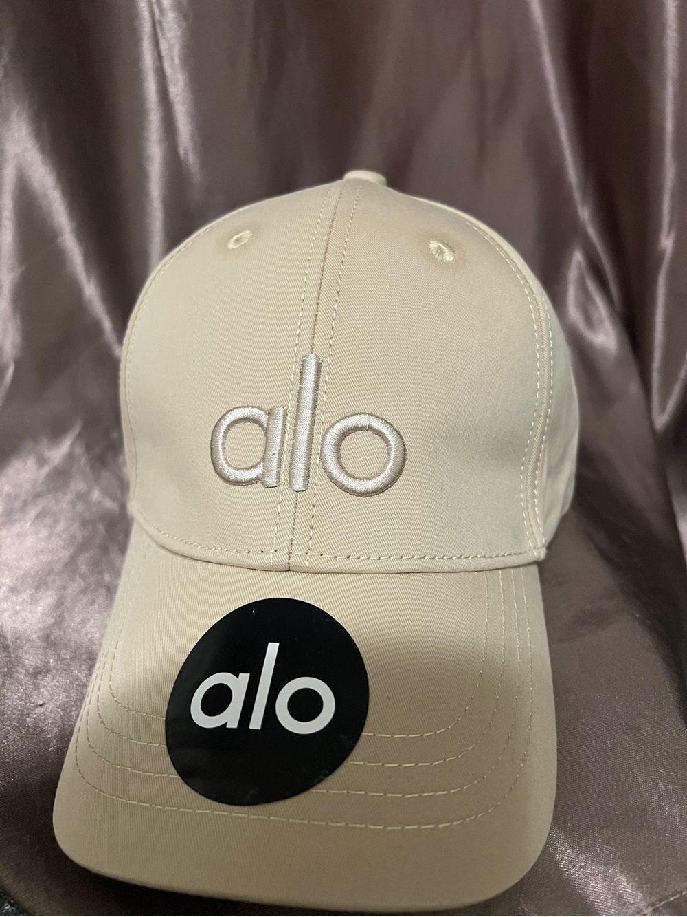 ALO Yoga Beige Embroidered Logo Baseball Cap